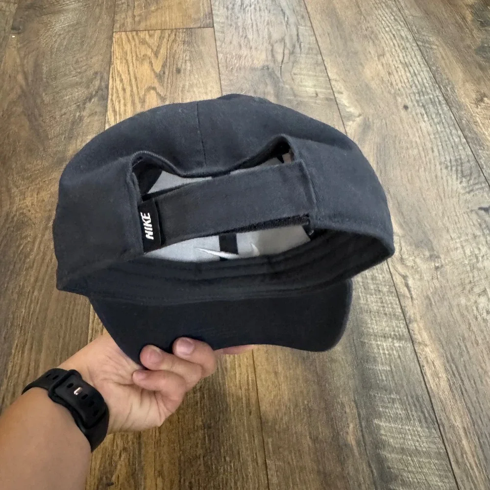 Nike Club Cap Kids Baseball Hat Gray White Swoosh Logo Adjustable Cotton 4-7Y